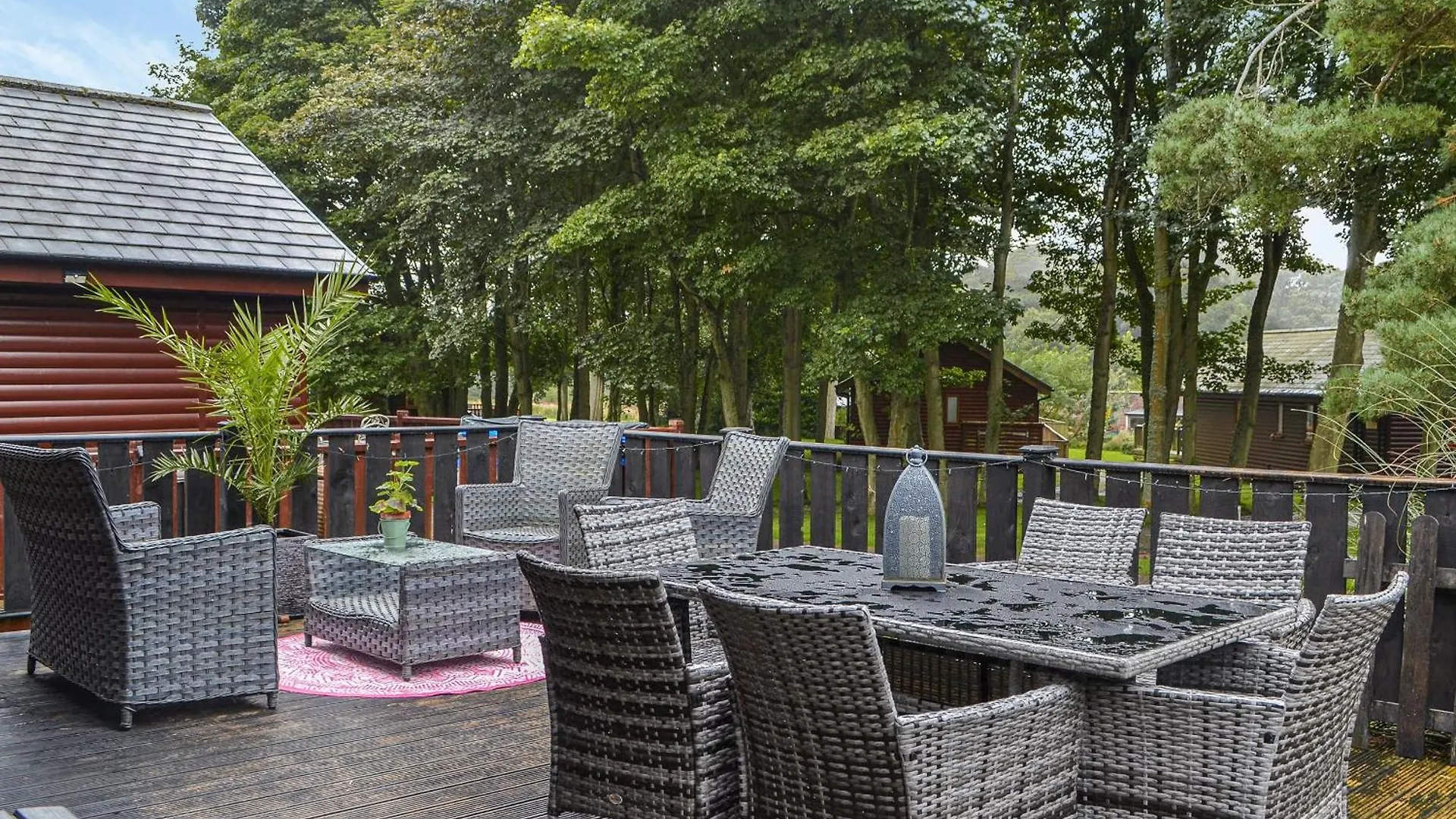 Folly Lodge Sewerby 0*,